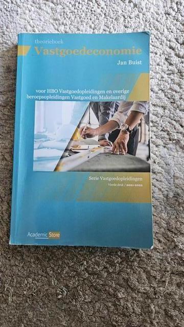 9789083067490-Vastgoedeconomie-Theorieboek-