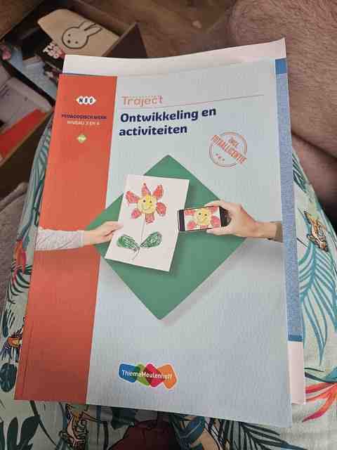 9789006239447-Traject-Combipakket-Ontwikkeling-en-activiteiten-PW-niveau-34-boek-en-totaallicentie-1-jaar