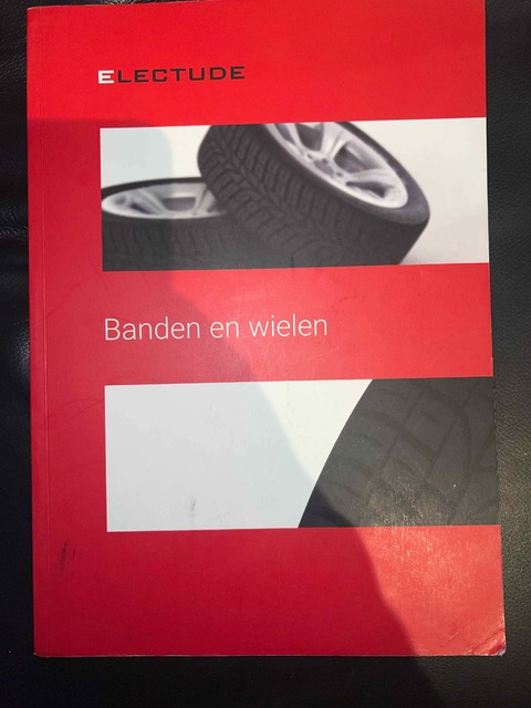 9789492580610-Banden-en-wielen