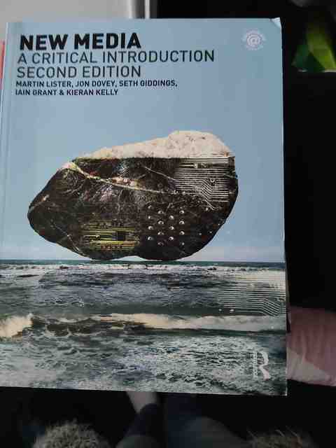 9780415431613-New-Media