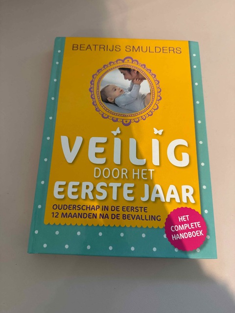 9789021597256-Veilig-door-het-eerste-jaar