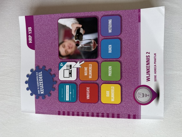 9789400219335-HRP-13B-Wijnkennis-2