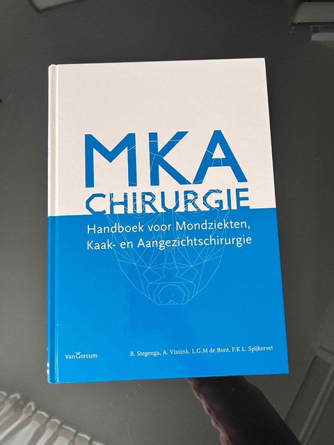 9789023249269-Mondziekten-kaak-en-aangezichtschirurgie