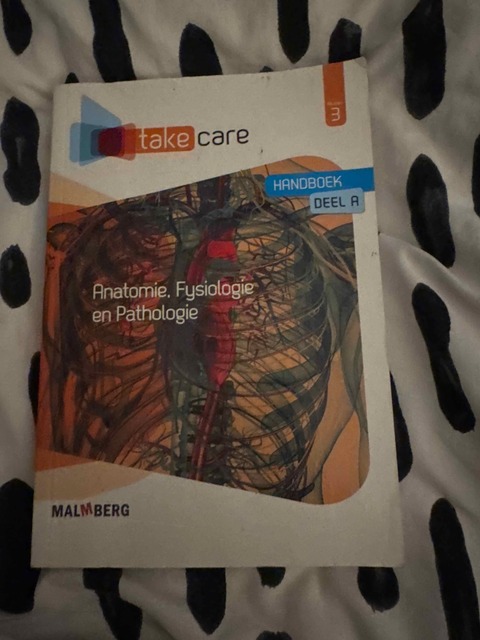 9789402038989-Take-Care-Niveau-3-Anatomie-fysiologie-en-pathologie-Handboek