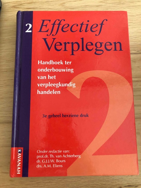 9789057401176-Effectief-Verplegen-Handboek-ter-onderbouwing-van-het-verpleegkundig-handelen