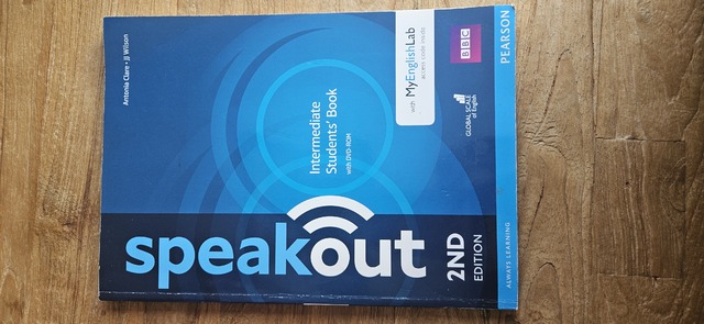 9781292115955-Speakout-Intermediate-2nd-Edition-Students-Book-with-DVD-RO