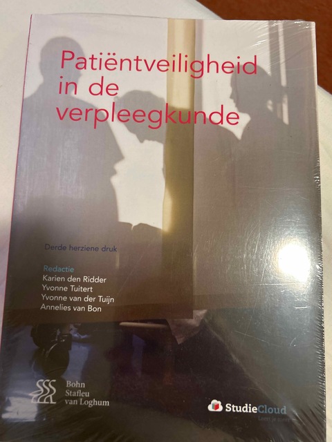 9789036811125-Patientveiligheid-in-de-verpleegkunde