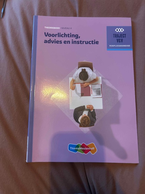 9789006910346-Voorlichting-advies-en-instructie-Theorieboek-Niveau-4