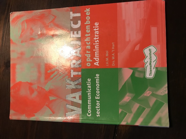 9789006810592-VakTraject-Administratie-deel-Opdrachtenboek--CD-ROM