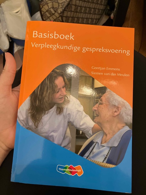 9789006952445-Verpleegkundige-gespreksvoering