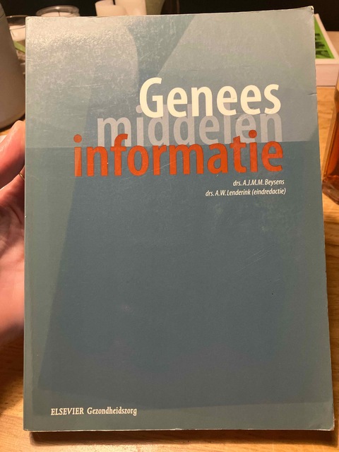 9789035221352-Geneesmiddeleninformatie