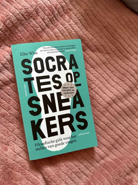 9789026346897-Socrates-op-sneakers