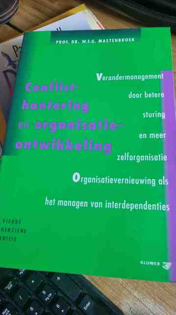 9789014051857-Conflicthantering-en-organisatie-ontwikkeling