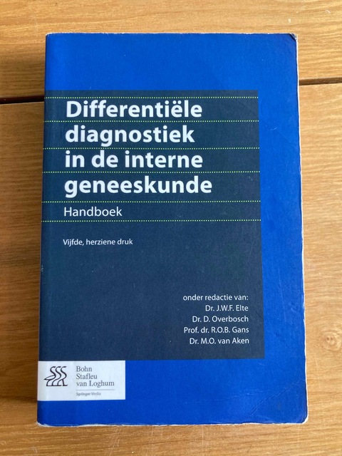 9789036805537-Differentiele-diagnostiek-in-de-interne-geneeskunde