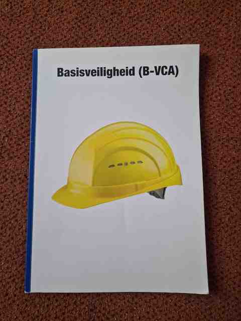 9789079007103-Basisveiligheid