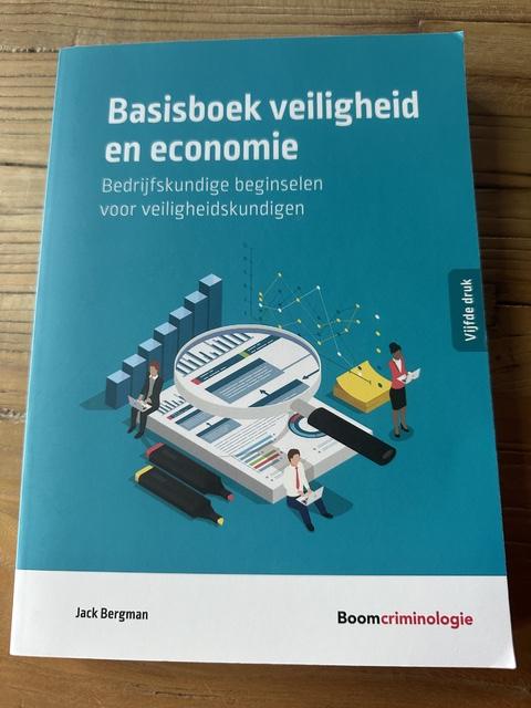 9789462361690-Basisboek-veiligheid-en-economie