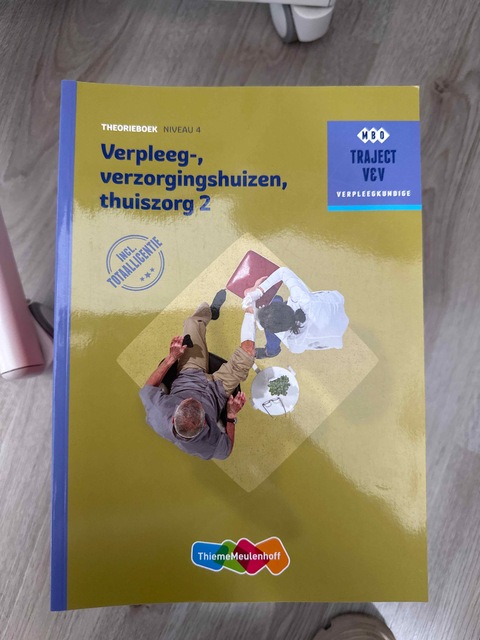 9789006953503-Traject-Combipakket-Niveau-4-verpleeg-verzorgingshuizen-thuiszorg-2-Theorieboek