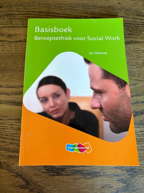 9789006952452-Basisboek-beroepsethiek-voor-social-work