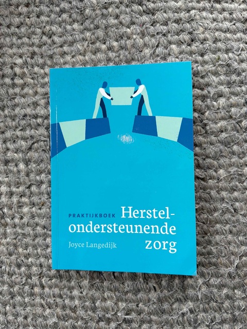 9789088507625-Praktijkboek-herstelondersteunende-zorg