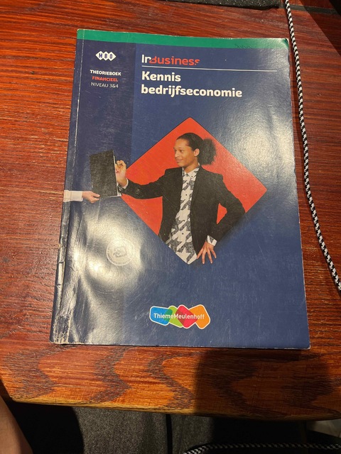 9789006662528-InBusiness-Fin-Kennis-Bedrijfseconomie-theoriebk-basislic