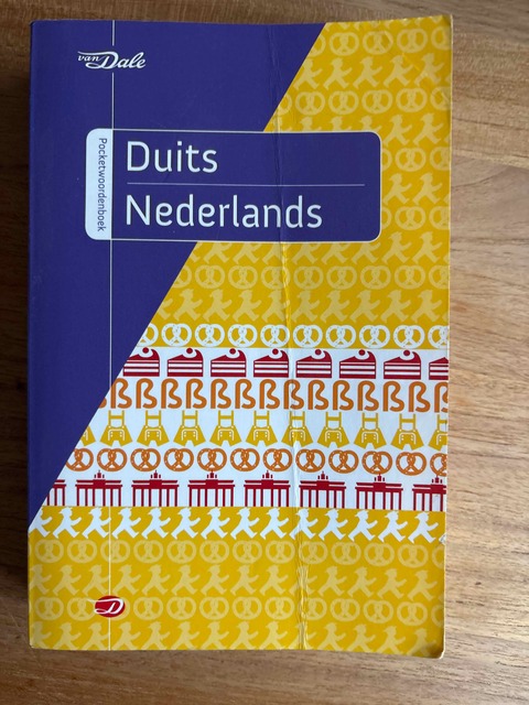 9789460770579-Van-Dale-pocketwoordenboek-Duits-Nederlands