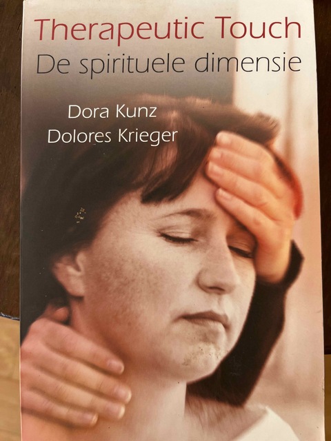 9789020243888-Therapeutic-Touch