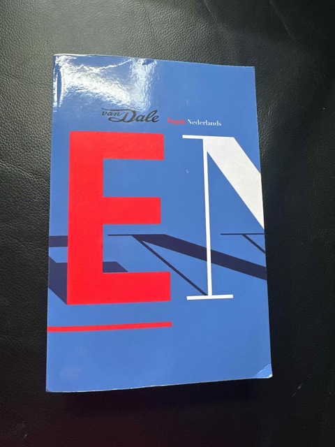 9789460776076-Van-Dale-Pocketwoordenboek-Engels-Nederlands