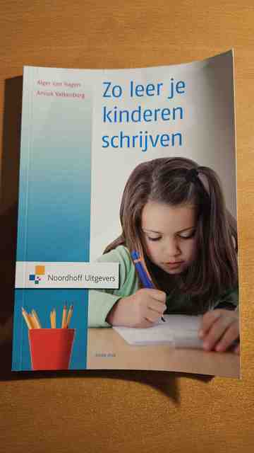 9789001702656-Zo-leer-je-kinderen-schrijven