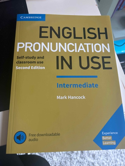9781108403696-ENGLISH-PRONUNCIATION-IN-USE-I