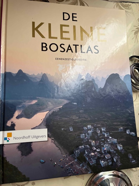 9789001112028-De-Kleine-Bosatlas