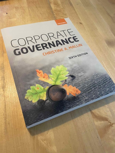 9780198806769-Corporate-Governance