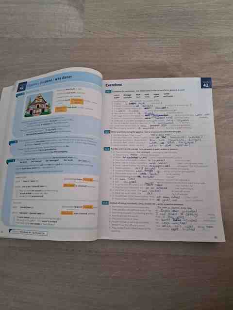 9781108457651-English-Grammar-in-Use-Book-with-Answers